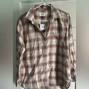 Men’s button up
American eagle